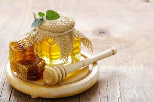 honey benefits for hair